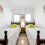 Playa Dorada B106 カンブリルス